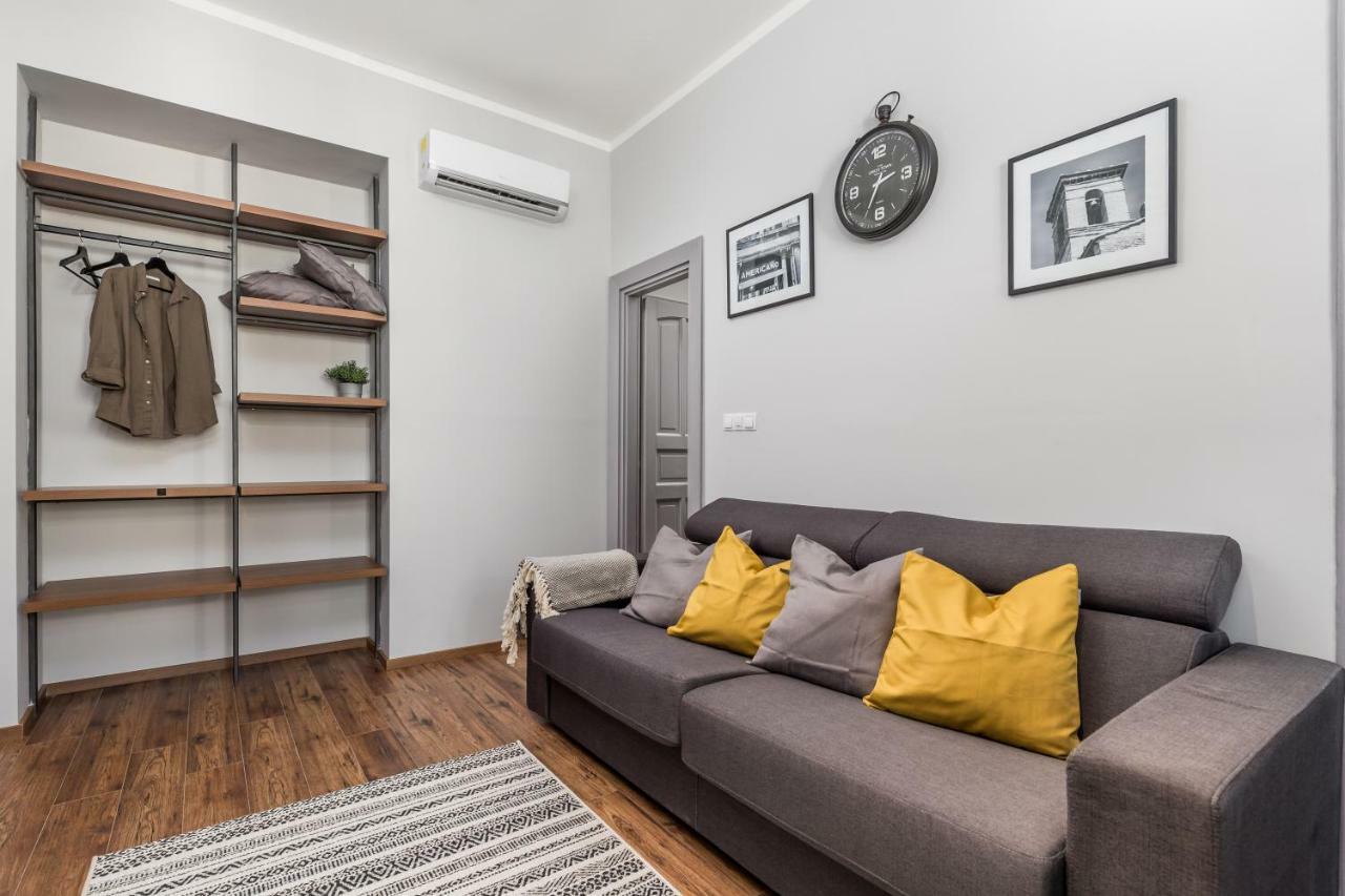 Porto Marina Apartments Rijeka Exterior photo
